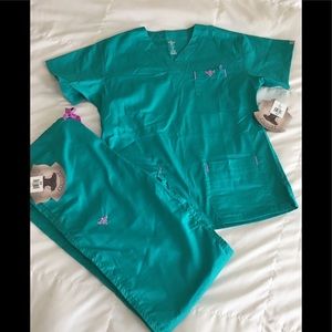 Med Couture Scrub Set